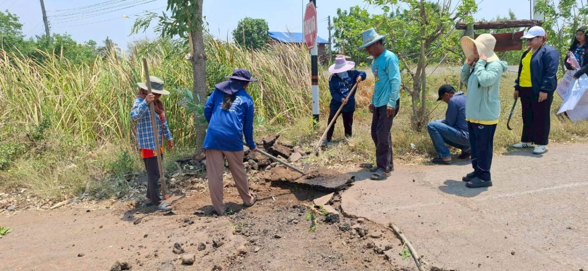 การขับเคลื่อนโคราชจังหวัดสะอาด  การจัดให้มีถนนสวยงาม ของ อปท. "  1  อปท  1   ถนนสวย ปลอดภัย"